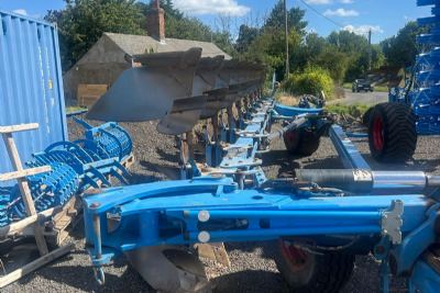 Lemken Diamant 16V
