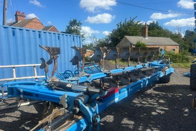 Lemken Diamant 16V